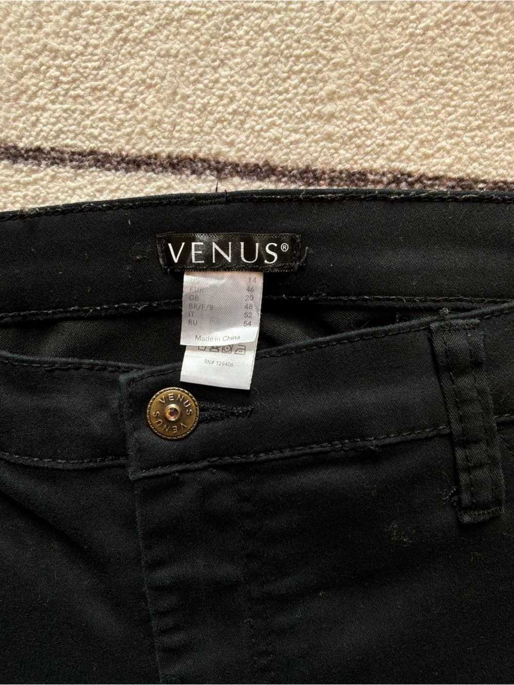 Venus Fame Black Embroidered Jeans with Rhinestones - Picture 2 of 5